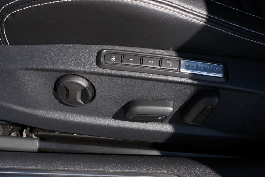 Volkswagen Passat Variant 1.4 TSI PHEV 218 PK GTE BNS, Carplay, Leder, Panoramadak, Elek. Trekhaak, Massage, Head-Up