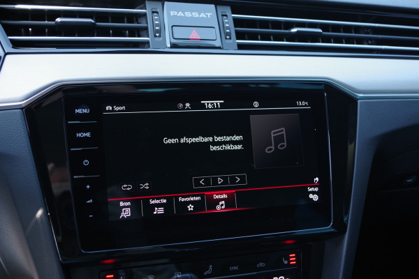 Volkswagen Passat Variant 1.4 TSI PHEV 218 PK GTE BNS, Carplay, Leder, Panoramadak, Elek. Trekhaak, Massage, Head-Up