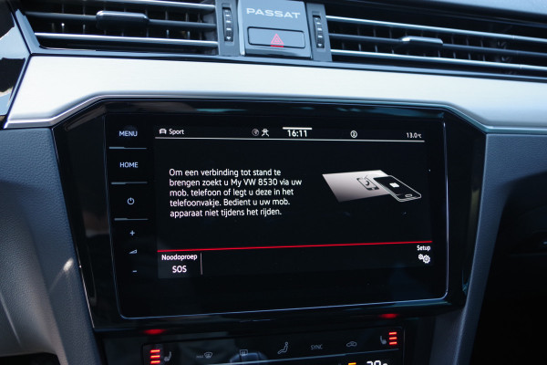 Volkswagen Passat Variant 1.4 TSI PHEV 218 PK GTE BNS, Carplay, Leder, Panoramadak, Elek. Trekhaak, Massage, Head-Up