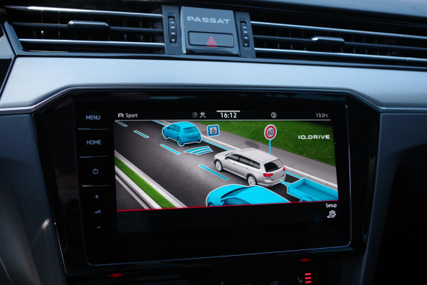 Volkswagen Passat Variant 1.4 TSI PHEV 218 PK GTE BNS, Carplay, Leder, Panoramadak, Elek. Trekhaak, Massage, Head-Up