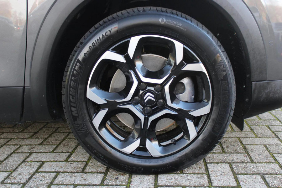 Citroën C5 Aircross 1.6 180PK PLUG-IN HYBRID C-SERIES | NAVIGATIE | ACHTERUITRIJ CAMERA | DODEHOEKDETECTIE | APPLE CARPLAY/ANDROID AUTO |  CLIMATE CONTROL | DAB+ RADIO | CRUISE CONTROL | VERSTELBARE ACHTERSTOELEN | LANE-ASSIST | PARKEER SENSOREN VOOR / ACHTER |