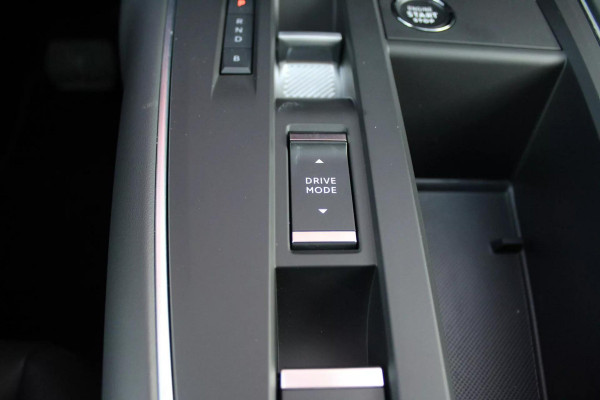 Citroën C5 Aircross 1.6 180PK PLUG-IN HYBRID C-SERIES | NAVIGATIE | ACHTERUITRIJ CAMERA | DODEHOEKDETECTIE | APPLE CARPLAY/ANDROID AUTO |  CLIMATE CONTROL | DAB+ RADIO | CRUISE CONTROL | VERSTELBARE ACHTERSTOELEN | LANE-ASSIST | PARKEER SENSOREN VOOR / ACHTER |