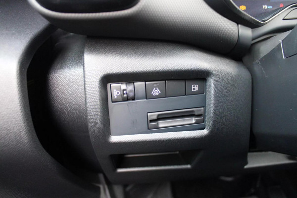 Citroën C5 Aircross 1.6 180PK PLUG-IN HYBRID C-SERIES | NAVIGATIE | ACHTERUITRIJ CAMERA | DODEHOEKDETECTIE | APPLE CARPLAY/ANDROID AUTO |  CLIMATE CONTROL | DAB+ RADIO | CRUISE CONTROL | VERSTELBARE ACHTERSTOELEN | LANE-ASSIST | PARKEER SENSOREN VOOR / ACHTER |