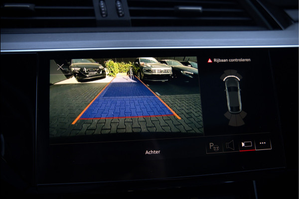 Audi e-tron Sportback 50 quattro S edition 71 kWh | Bang & Olufsen | Panoramadak | S-Line | Keyless | Memory Seats | Stoelverwarming | Ambiance Verlichting | Camera | Adaptive Cruise Control | Leer | Matrix LED | Luchtvering | B&O