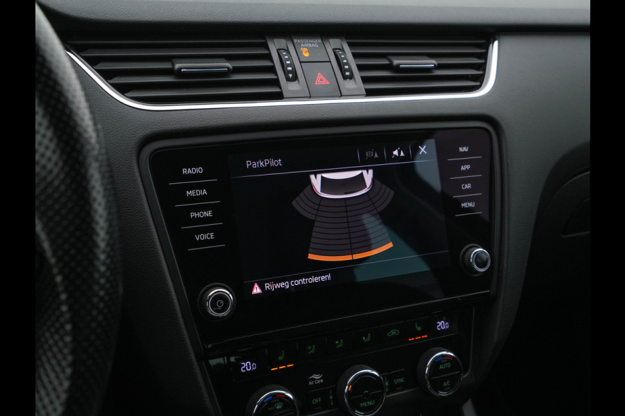 Škoda Octavia Combi 1.6 TDI Greentech Clever Edition *NAVI-FULLMAP | AMUNDSEN-AUDIO | ECC | CRUISE | DAB | APP-CONNECT | PDC | 1/2-LEATHER | COMFORT-SEATS | 16'' ALU*