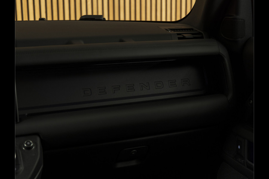 Land Rover Defender 110 5.0 P425 110 X-Dynamic HSE