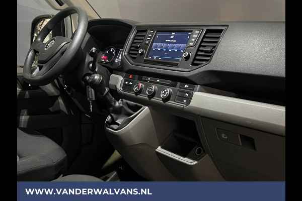 Volkswagen Crafter 2.0 TDI 140 pk L3H3 L2H2 Euro6 Airco | PDC | 3000kg trekvermogen | Apple Carplay Android Auto, Parkeersensoren, Bijrijdersbank
