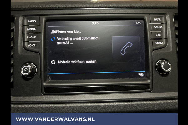 Volkswagen Crafter 2.0 TDI 140 pk L3H3 L2H2 Euro6 Airco | PDC | 3000kg trekvermogen | Apple Carplay Android Auto, Parkeersensoren, Bijrijdersbank