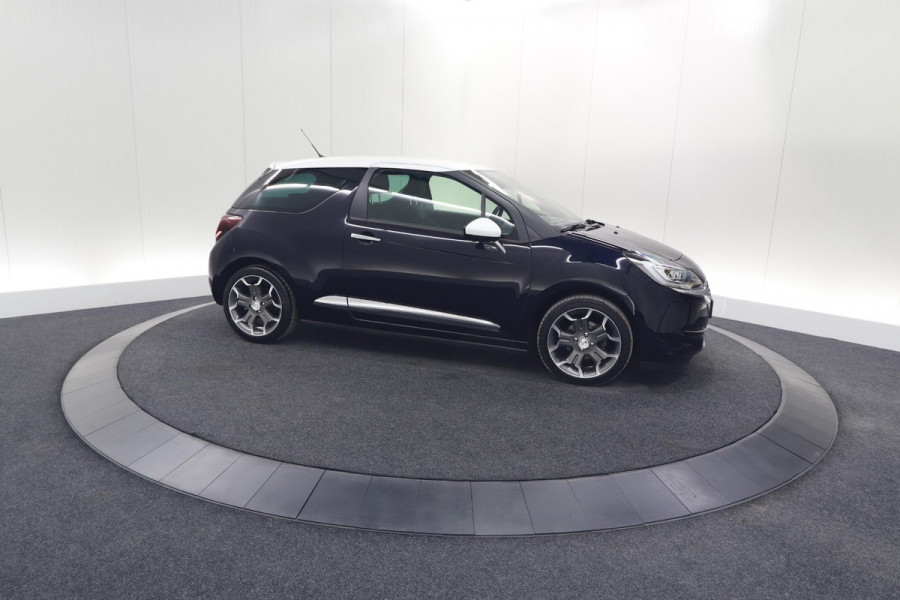 DS DS 3 PureTech 110 So Chic | Camera | Navigatie | Parkeersensoren | Climate Control