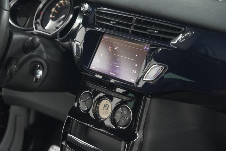 DS DS 3 PureTech 110 So Chic | Camera | Navigatie | Parkeersensoren | Climate Control