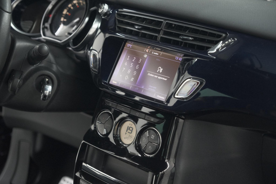 DS DS 3 PureTech 110 So Chic | Camera | Navigatie | Parkeersensoren | Climate Control