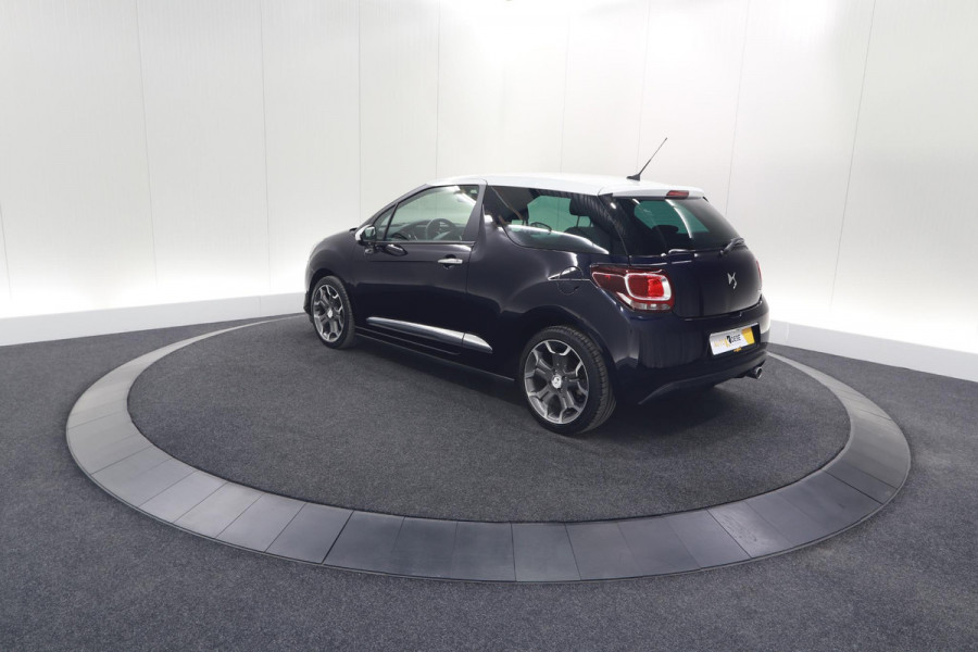 DS DS 3 PureTech 110 So Chic | Camera | Navigatie | Parkeersensoren | Climate Control