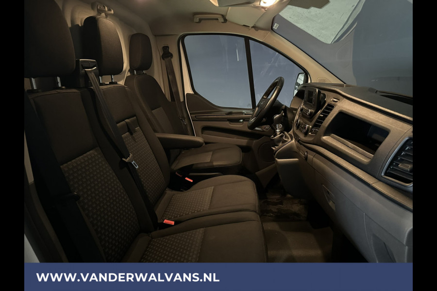 Ford Transit Custom 2.0 TDCI 130 pk L2H1 Euro6 Airco | 2800kg trekvermogen | Parkeersensoren | Cruisecontrol | LED Stoelverwarming, Voorruitverwarming, Bijrijdersbank