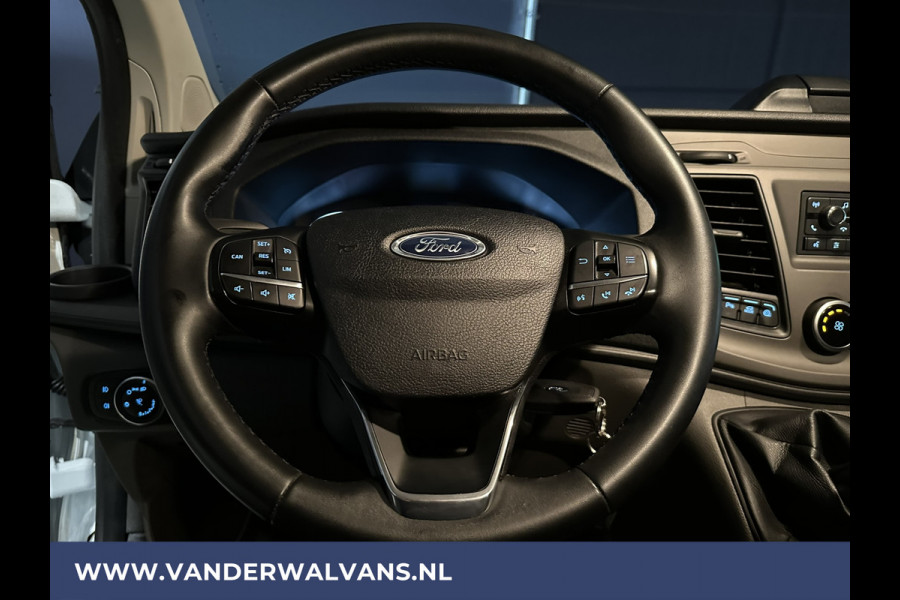 Ford Transit Custom 2.0 TDCI L2H1 Euro6 Airco | Cruisecontrol | LED | Parkeersensoren | 2700KG Trekvermogen Bijrijdersbank