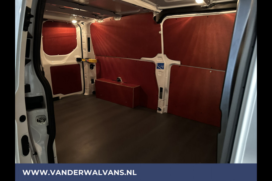 Ford Transit Custom 2.0 TDCI L2H1 Euro6 Airco | Cruisecontrol | LED | Parkeersensoren | 2700KG Trekvermogen Bijrijdersbank