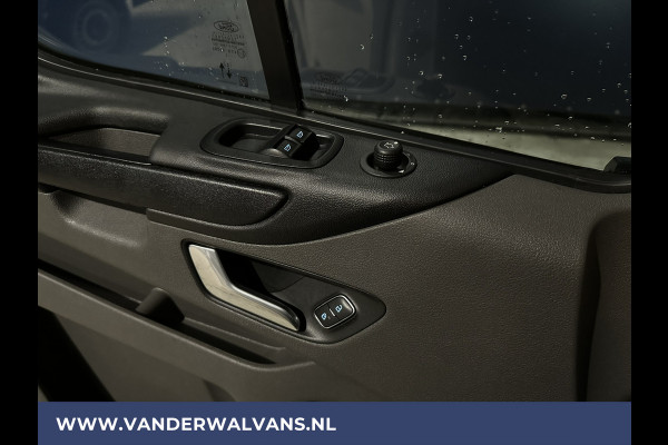 Ford Transit Custom 2.0 TDCI L2H1 Euro6 Airco | Cruisecontrol | LED | Parkeersensoren | 2700KG Trekvermogen Bijrijdersbank