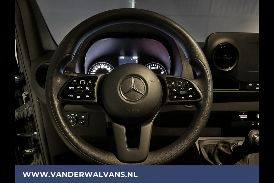 Mercedes-Benz Sprinter 317 CDI 170 pk L3H2 Euro6 Airco | MBUX | Camera | Apple Carplay | Cruisecontrol | Stoelverwarming Chauffeursstoel, Bijrijdersbank, Android Auto, MBUX