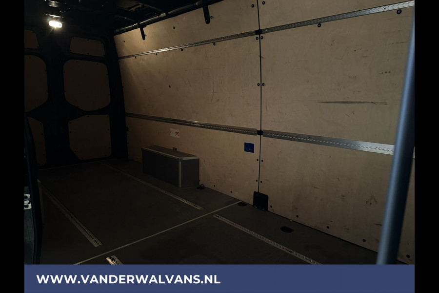 Mercedes-Benz Sprinter 317 CDI 170 pk L3H2 Euro6 Airco | MBUX | Camera | Apple Carplay | Cruisecontrol | Stoelverwarming Chauffeursstoel, Bijrijdersbank, Android Auto, MBUX