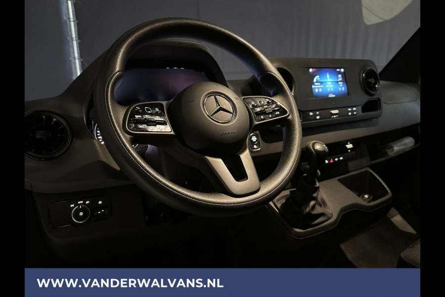 Mercedes-Benz Sprinter 317 CDI 170 pk L3H2 Euro6 Airco | MBUX | Camera | Apple Carplay | Cruisecontrol | Stoelverwarming Chauffeursstoel, Bijrijdersbank, Android Auto, MBUX