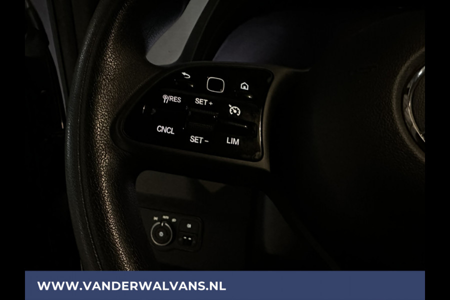 Mercedes-Benz Sprinter 317 CDI 170 pk L3H2 Euro6 ** Airco | MBUX | Camera | Apple Carplay | Cruisecontrol | Stoelverwarming Chauffeursstoel, Bijrijdersbank, Android Auto,