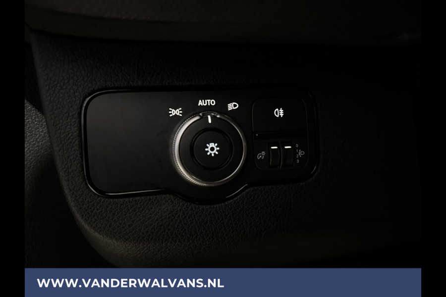 Mercedes-Benz Sprinter 317 CDI 170 pk L3H2 Euro6 ** Airco | MBUX | Camera | Apple Carplay | Cruisecontrol | Stoelverwarming Chauffeursstoel, Bijrijdersbank, Android Auto,