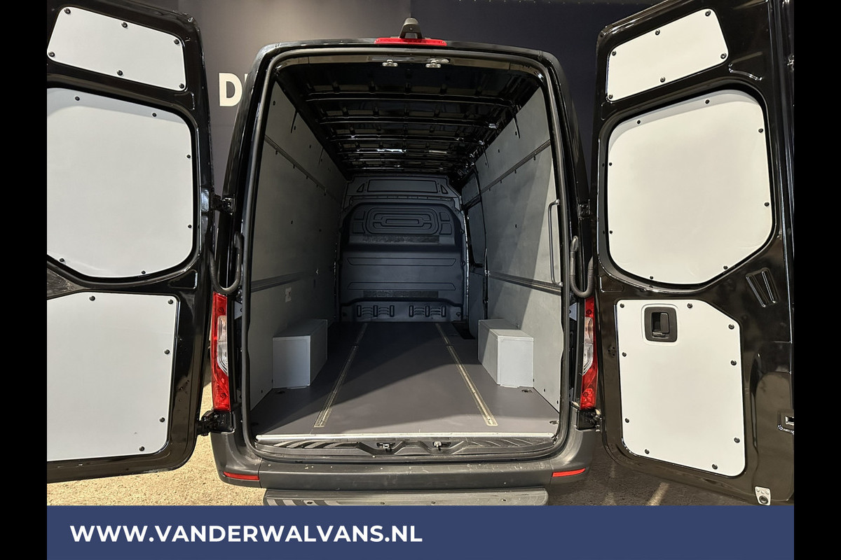 Mercedes-Benz Sprinter 317 CDI 170 pk L3H2 Euro6 Airco | Camera | MBUX | Apple Carplay | Cruisecontrol Chauffeursstoel, Bijrijdersbank, Android Auto, stoelverwarming, MBUX Mercedes-Benz Sprinter 317 CDI 170 pk L3H2 Euro6 Airco | Camera | MBUX | Apple Carplay | Cruisecontrol Chauffeursstoel, Bijrijdersbank, Android Auto, stoelverwarming, MBUX
