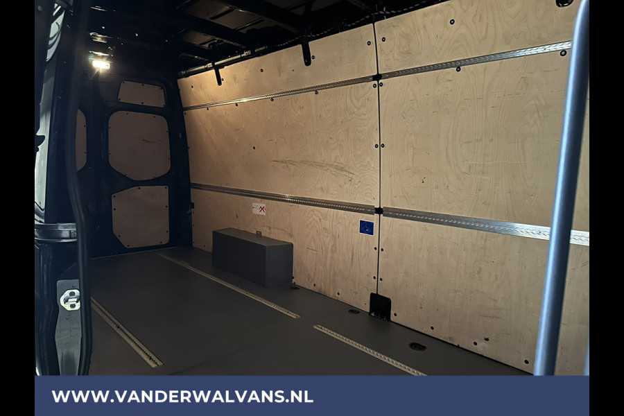 Mercedes-Benz Sprinter 317 CDI 170 pk L3H2 Euro6 ** Airco | Camera | MBUX | Chauffeursstoel | Stoelverwarming | Apple carplay, Android auto, cruisecontrol, bijrijdersbank