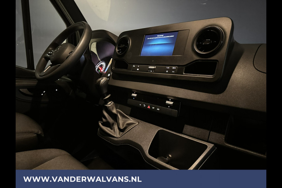 Mercedes-Benz Sprinter 317 CDI 170 pk L3H2 Euro6 ** Airco | Camera | MBUX | Chauffeursstoel | Stoelverwarming | Apple carplay, Android auto, cruisecontrol, bijrijdersbank