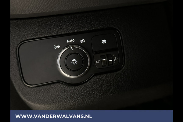 Mercedes-Benz Sprinter 317 CDI 170 pk L3H2 Euro6 ** Airco | Camera | MBUX | Chauffeursstoel | Stoelverwarming | Apple carplay, Android auto, cruisecontrol, bijrijdersbank
