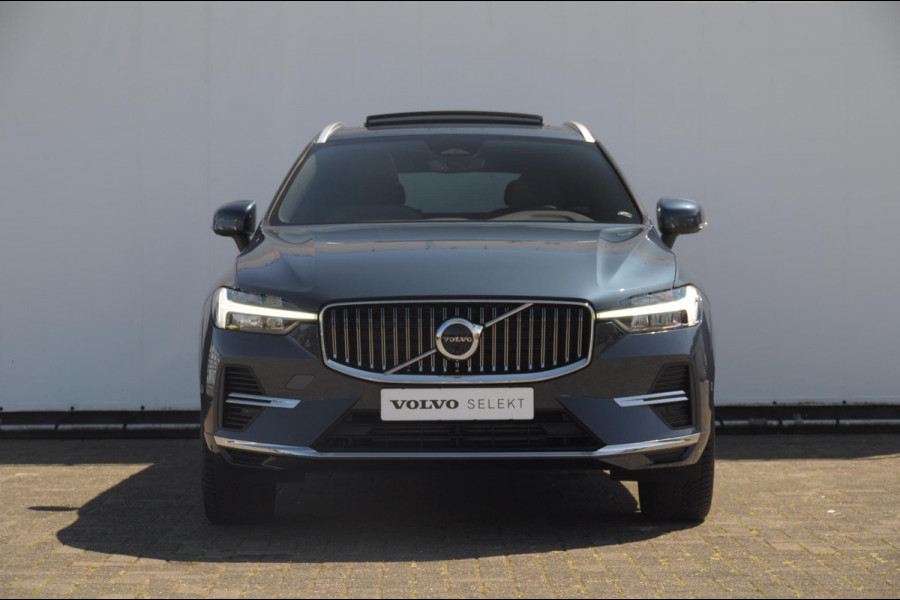 Volvo XC60 T6 350PK Automaat Plus Bright Long range / Adaptieve cruise control / Panoramadak / Apple carplay / Parkeersensoren met 360 camera / Elektrische achterklep / Elektrische stoelen met geheugen / Stoel en stuurwielverwarming /