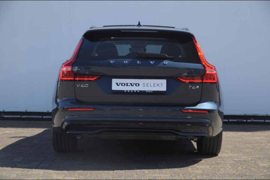 Volvo V60 T6 350PK Automaat AWD Plus Dark / Adaptieve cruise control / Parkeersensoren / Elektrische stoelen met geheugen / Trekhaak / BLIS / Apple carplay / Panoramadak / Elektrische achterklep