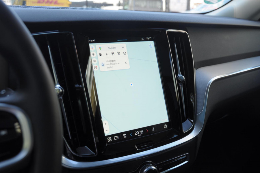 Volvo V60 T6 350PK Automaat AWD Plus Dark / Adaptieve cruise control / Parkeersensoren / Elektrische stoelen met geheugen / Trekhaak / BLIS / Apple carplay / Panoramadak / Elektrische achterklep