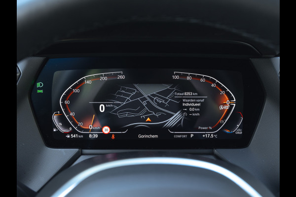BMW 1-serie 118i M-Sport - Live Cockpit Prof - LED - Stoelverwarming