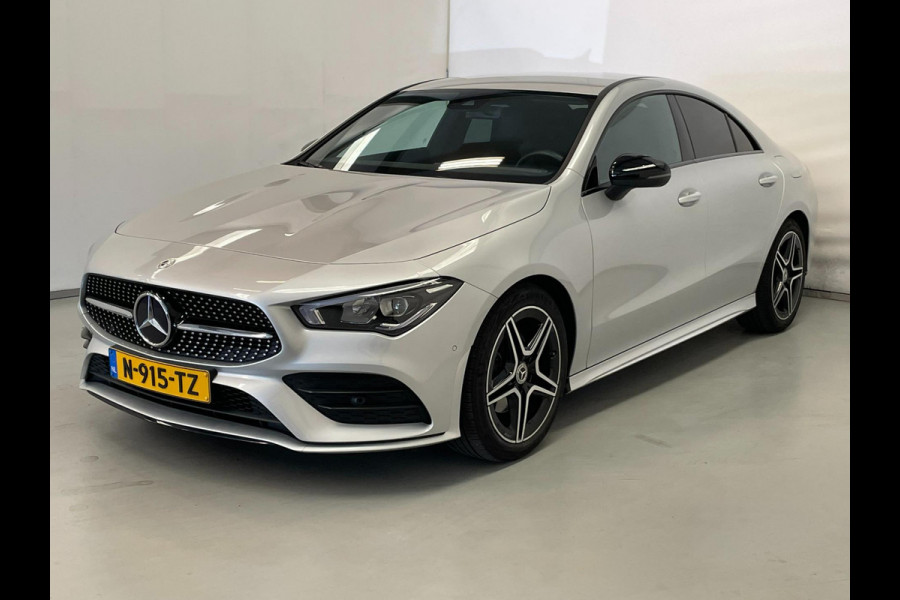 Mercedes-Benz CLA-Klasse 180 AMG Night Edition / NL-auto / Sfeerverlichting