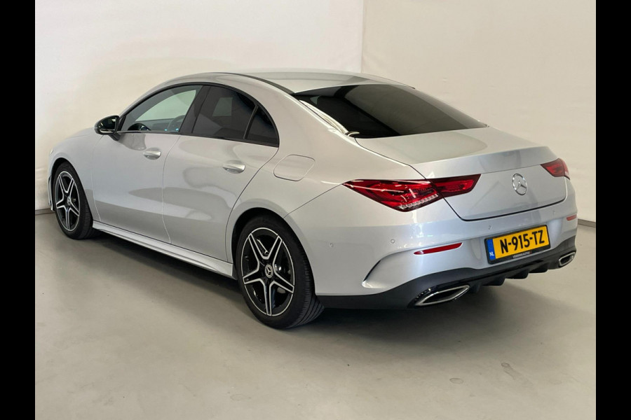 Mercedes-Benz CLA-Klasse 180 AMG Night Edition / NL-auto / Sfeerverlichting