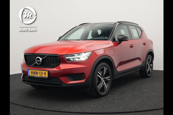Volvo XC40 T4 Recharge R-Design Plug in Hybrid | PHEV | Camera | Carplay | LED | Alcantara Sportstoelen Verwarmd | Stuurwielverwarming | 19'' L.M. |