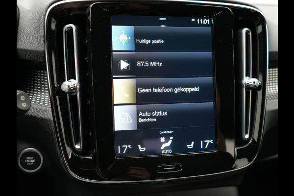 Volvo XC40 T4 Recharge R-Design Plug in Hybrid | PHEV | Camera | Carplay | LED | Alcantara Sportstoelen Verwarmd | Stuurwielverwarming | 19'' L.M. |