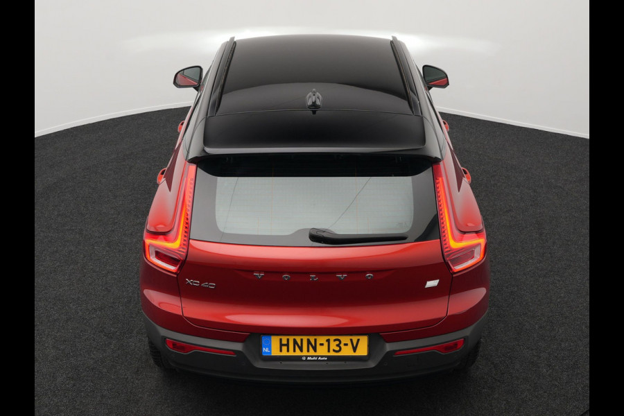 Volvo XC40 T4 Recharge R-Design Plug in Hybrid | PHEV | Camera | Carplay | LED | Alcantara Sportstoelen Verwarmd | Stuurwielverwarming | 19'' L.M. |