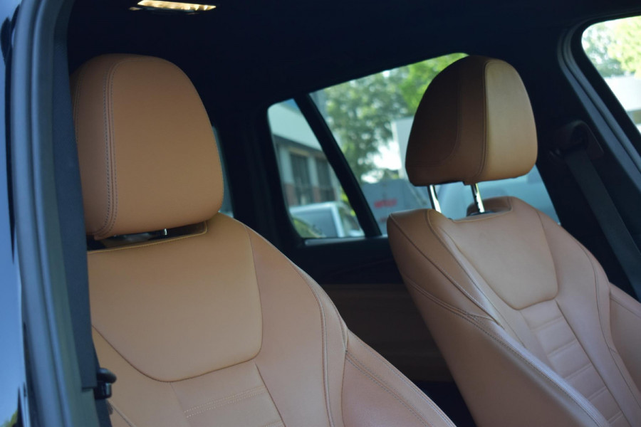 BMW X3 xDrive30i High Executive Xdrive Elekstoelen Stuurvw Camera