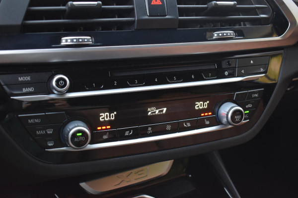 BMW X3 xDrive30i High Executive Xdrive Elekstoelen Stuurvw Camera