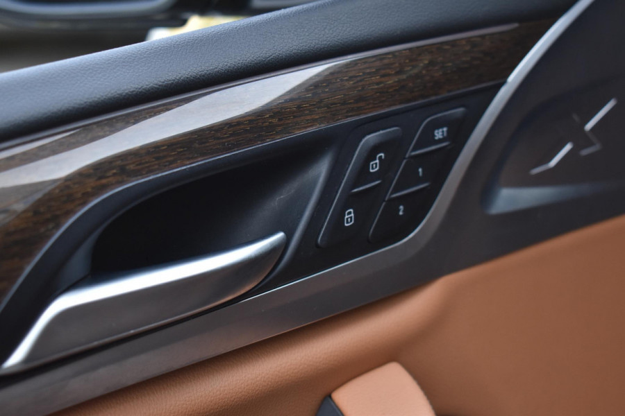 BMW X3 xDrive30i High Executive Xdrive Elekstoelen Stuurvw Camera