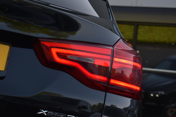 BMW X3 xDrive30i High Executive Xdrive Elekstoelen Stuurvw Camera