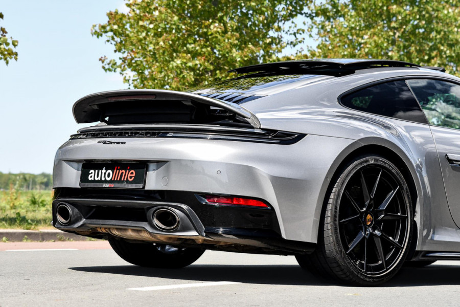 Porsche 911 3.0 Carrera MY25. BTW. Sport Design, Chrono, Lift, Pano, SportUitl, Leder, HD-Matrix, 14 Weg, Koeling, 360, ACC, Bose!