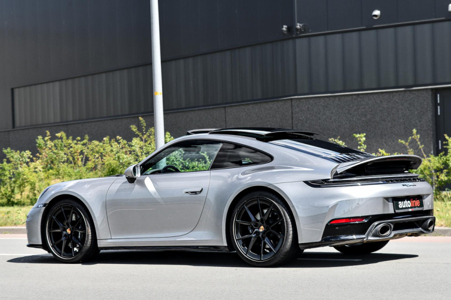 Porsche 911 3.0 Carrera MY25. BTW. Sport Design, Chrono, Lift, Pano, SportUitl, Leder, HD-Matrix, 14 Weg, Koeling, 360, ACC, Bose!