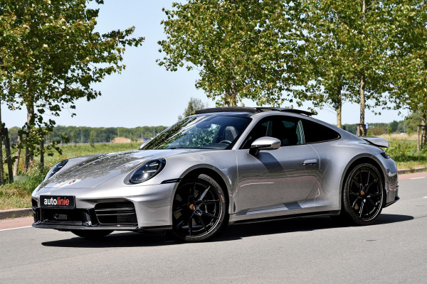 Porsche 911 3.0 Carrera MY25. BTW. Sport Design, Chrono, Lift, Pano, SportUitl, Leder, HD-Matrix, 14 Weg, Koeling, 360, ACC, Bose!