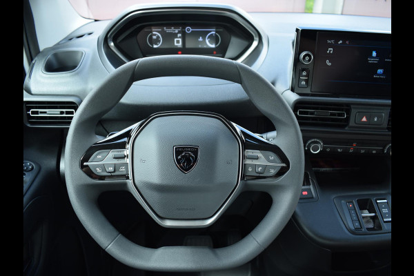 Peugeot Partner L1 130PK Automaat LAADRUIMTE BETIMMERING | ACHTERUITRIJCAMERA MET SENSOREN | CARPLAY | UIT VOORRAAD LEVERBAAR