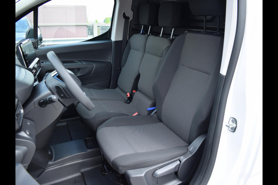 Peugeot Partner L1 130PK Automaat LAADRUIMTE BETIMMERING | ACHTERUITRIJCAMERA MET SENSOREN | CARPLAY | UIT VOORRAAD LEVERBAAR