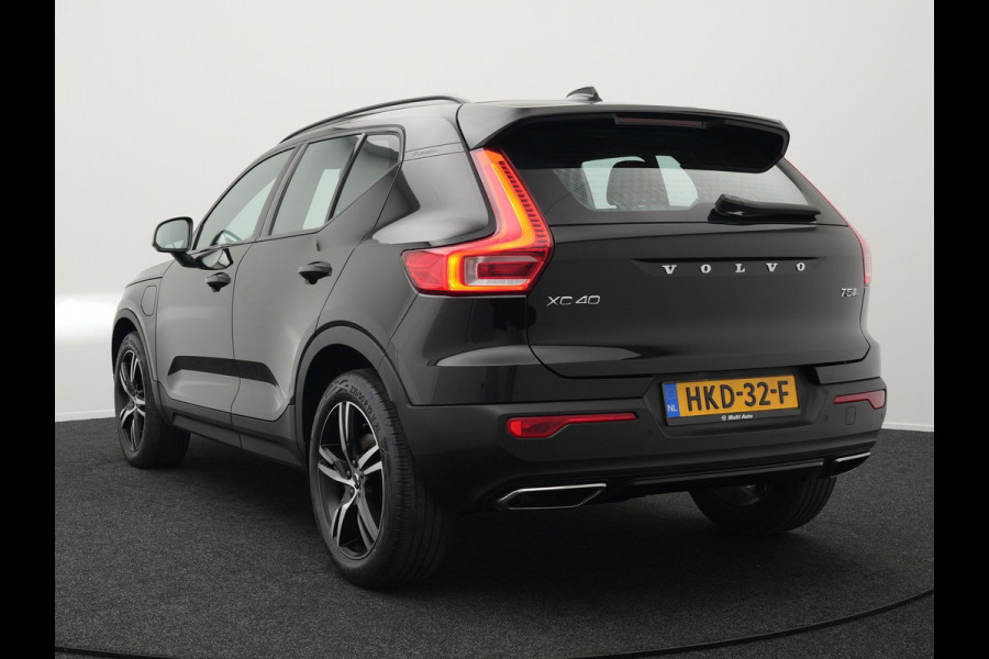 Volvo XC40 T5 Recharge R-Design Plug In Hybrid 261pk PHEV | Alcantara Sportstoelen Verwarmd | Apple Carplay | 19"L.M  | El. Achterklep |  Stuurverwarming | Navi Full Map | Laneassist |