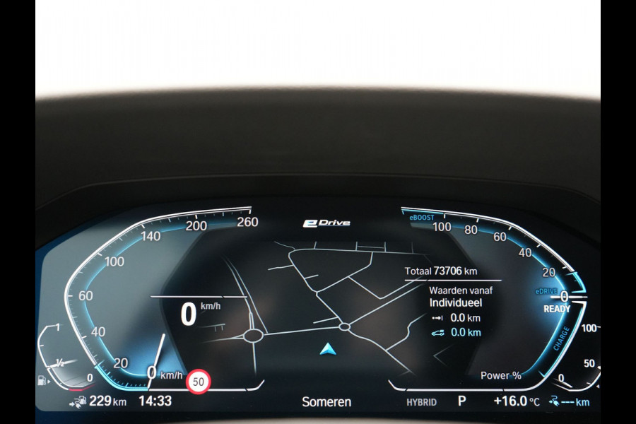 BMW 3 Serie Touring 330e Sportline Plug In Hybrid PHEV | Trekhaak af Fabriek | Adaptive Cruise Control | 360 Camera |Head Up | Sportstoelen Verwarmd | Carplay | Keyless | Virtual | BLIS | Navi Full Map |