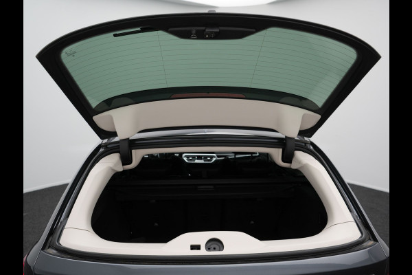 BMW 3 Serie Touring 330e Sportline Plug In Hybrid PHEV | Trekhaak af Fabriek | Adaptive Cruise Control | 360 Camera |Head Up | Sportstoelen Verwarmd | Carplay | Keyless | Virtual | BLIS | Navi Full Map |